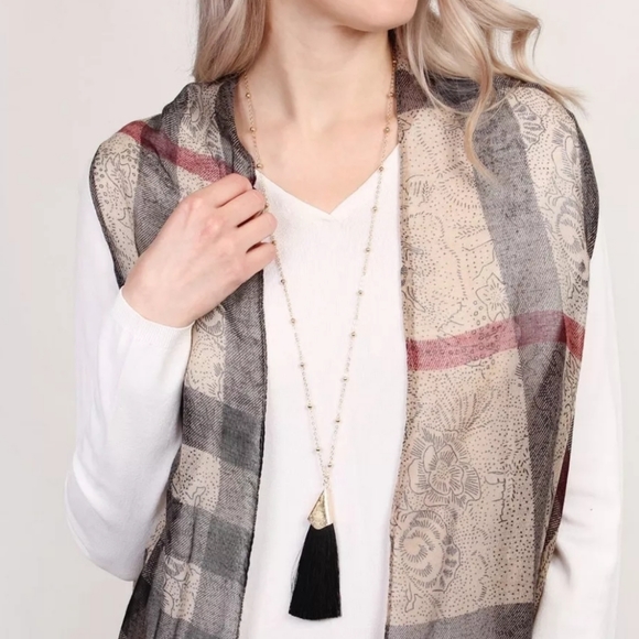 Steer Head Necklace Western Country Vaquera Bull Head Rodeo Floral Cowgirl Cow - Picture 6 of 13